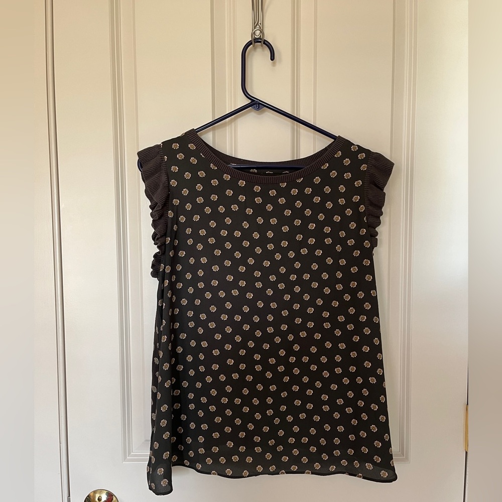 Loft Olive Mixed Media Shell Top L